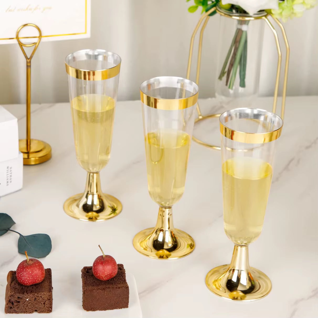 25 Party-Ready Plastic Goblets for When You Want to Toast Like Royalty Without the Cleanup Drama!