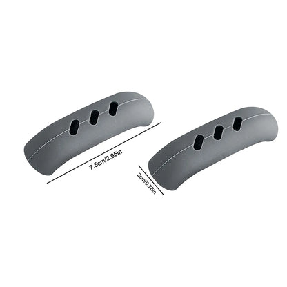 Hot Potato's Best Friend: 2 Silly Silicone Hand-Huggers for Your Sizzling Pans!