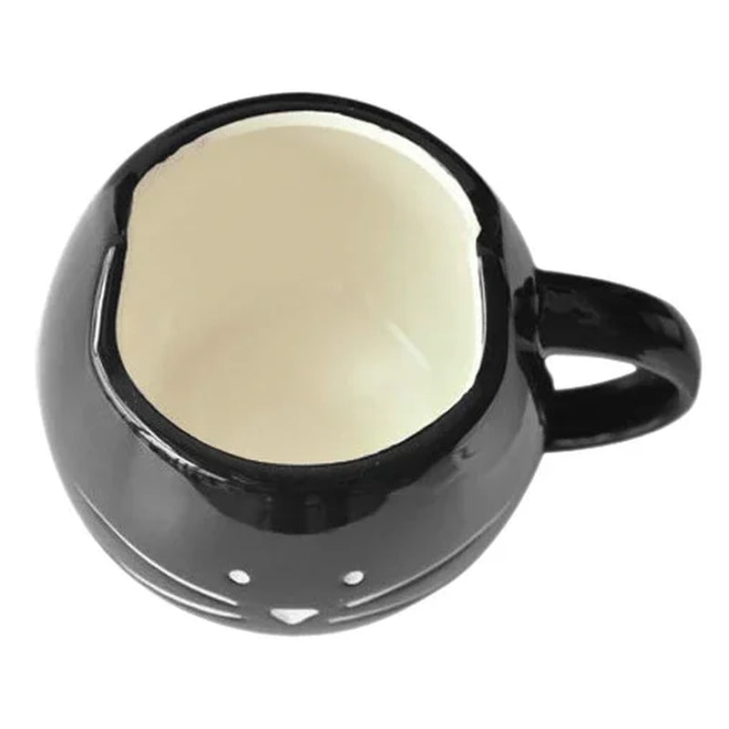 Purr-fectly Adorable Cat Cups: Sip Your Coffee While Your Mug Gives You the Side Eye!