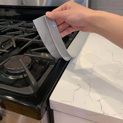 The Great Kitchen Gap Ninja: Your Stove's Secret Anti-Oil and Anti-Stain Sidekick!