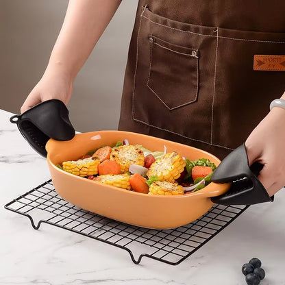Hot Hands: The Ultimate Silicone Shields to Save Your Skin from Scalding Catastrophes!