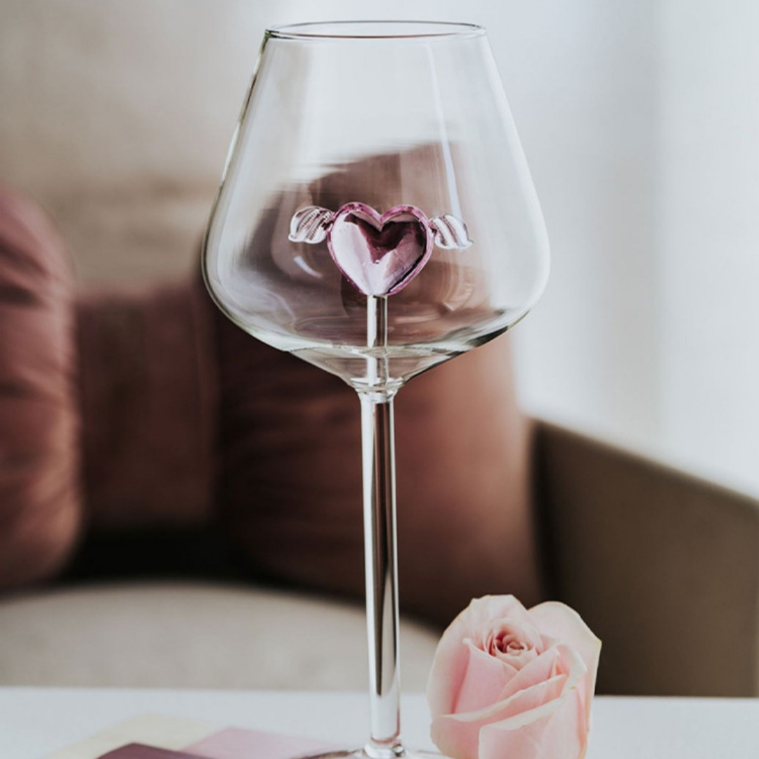 Cupid's Sippy Cups: The Love Potion Goblets for Tipsy Lovebirds!