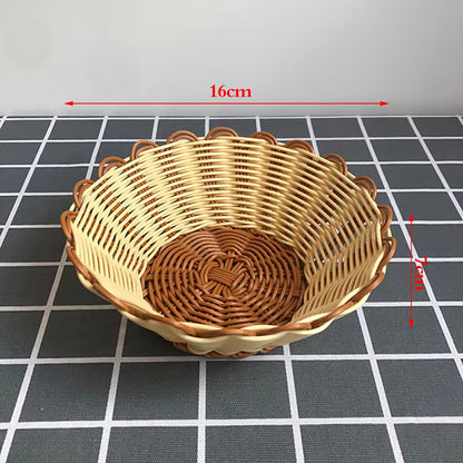1PCS Fancy Wooden Disc of Delight: The Ultimate Snack Saucers for Your Dried Fruit Fiesta!