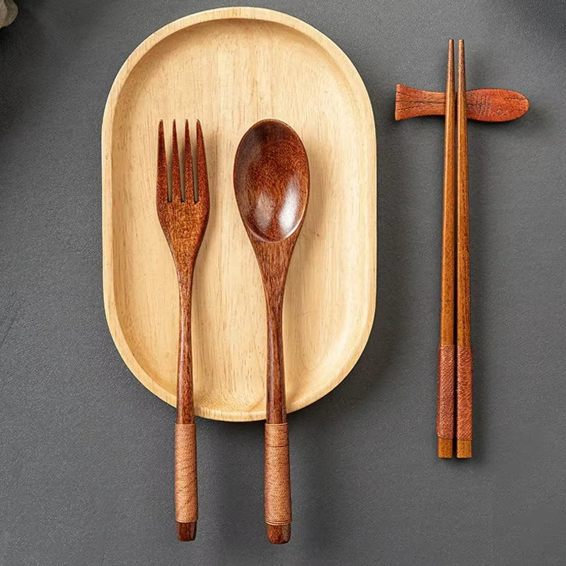 2-Piece Wooden Food Scooper Duo: The Long Arm of the Spoon and Forky McForkface for Your Culinary Adventures!