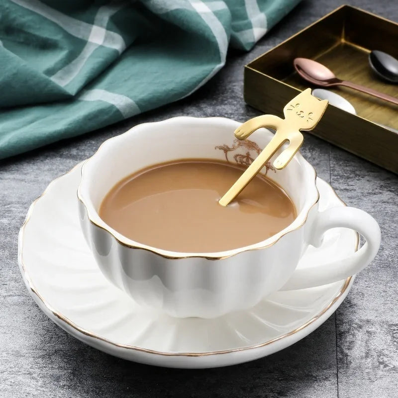 Purr-fectly Adorable Stainless Steel Cat Spoon: Your Dessert's New Feline Friend!